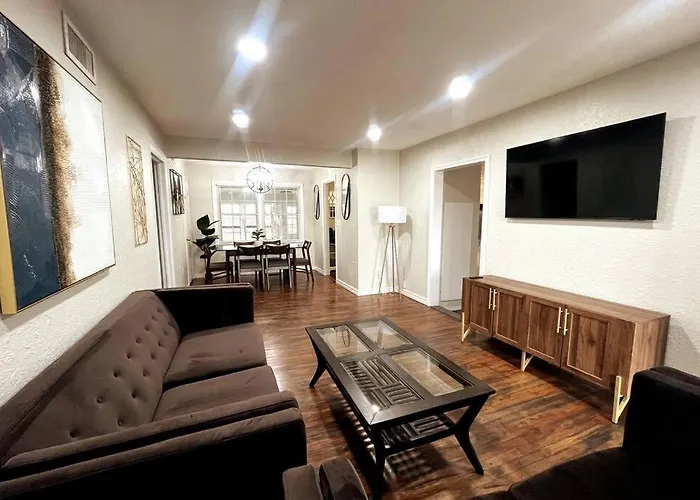Spacious Lawton Escape With Game Room Near Fort Sill Sleeps 6