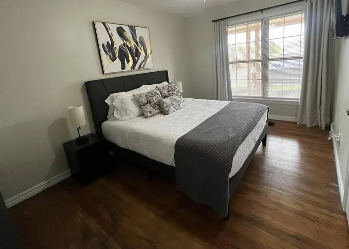 Spacious Lawton Escape With Game Room Near Fort Sill Sleeps 6