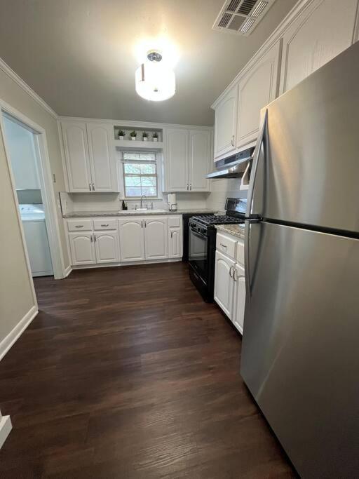 Spacious Escape With Game Near Sill Sleeps 6 * Lawton